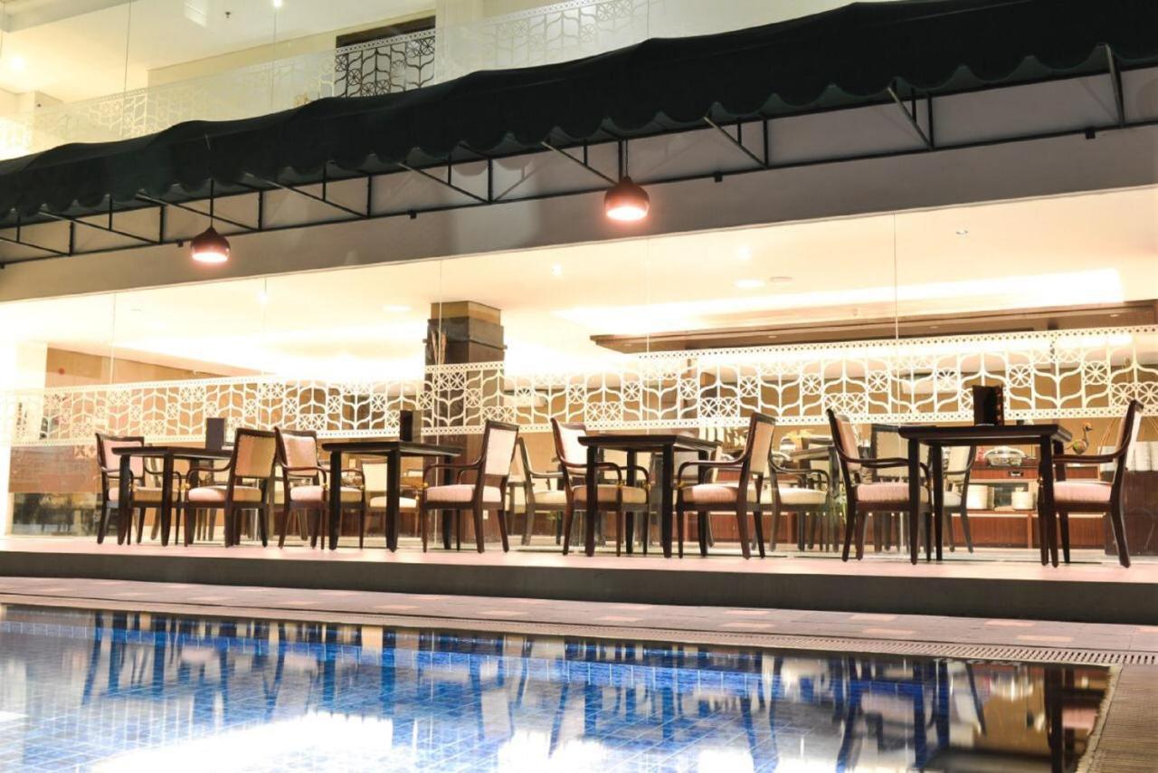 Lynn Hotel By Horison Jogyakarta Zewnętrze zdjęcie