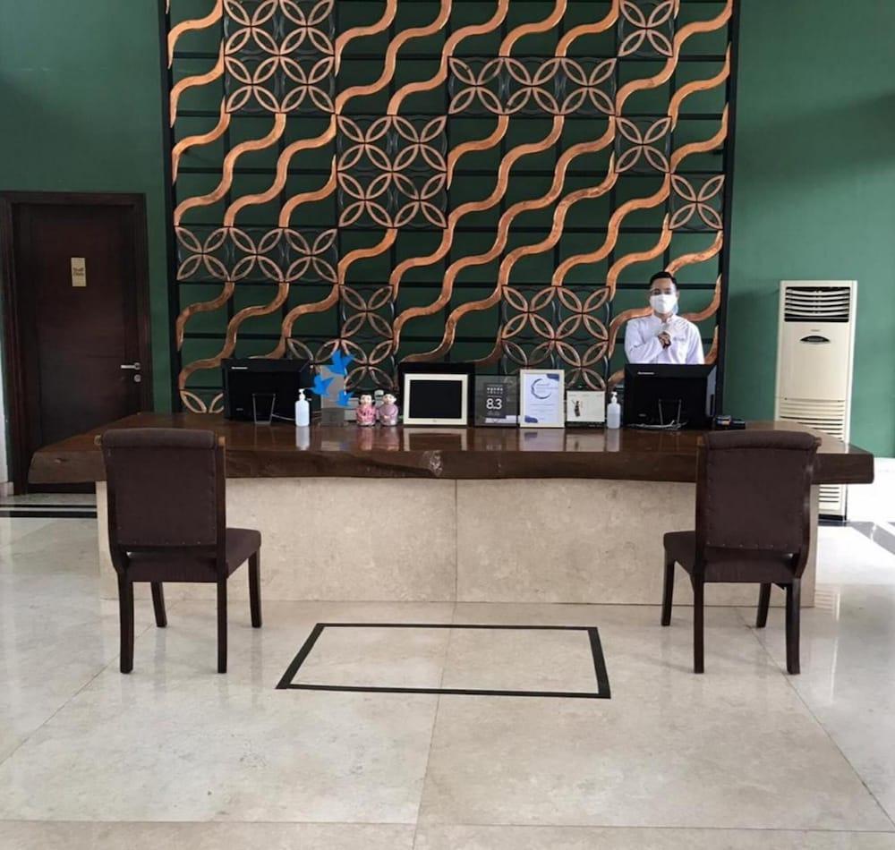 Lynn Hotel By Horison Jogyakarta Zewnętrze zdjęcie