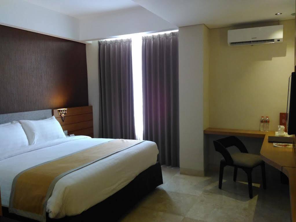 Lynn Hotel By Horison Jogyakarta Zewnętrze zdjęcie