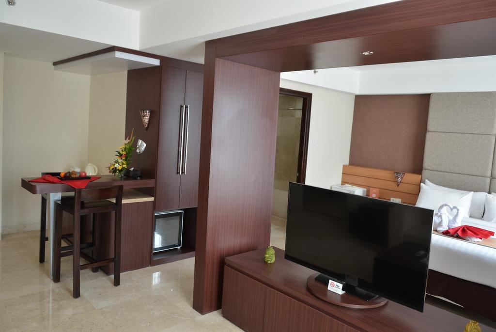 Lynn Hotel By Horison Jogyakarta Zewnętrze zdjęcie